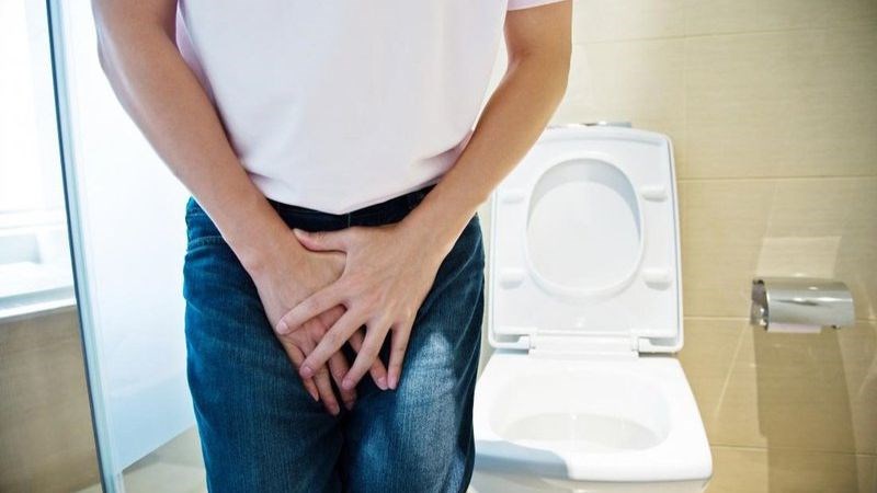 VIÊM ĐƯỜNG TIẾT NIỆU ĐIỀU TRỊ TẠI NHÀ NHƯ THẾ NÀO?